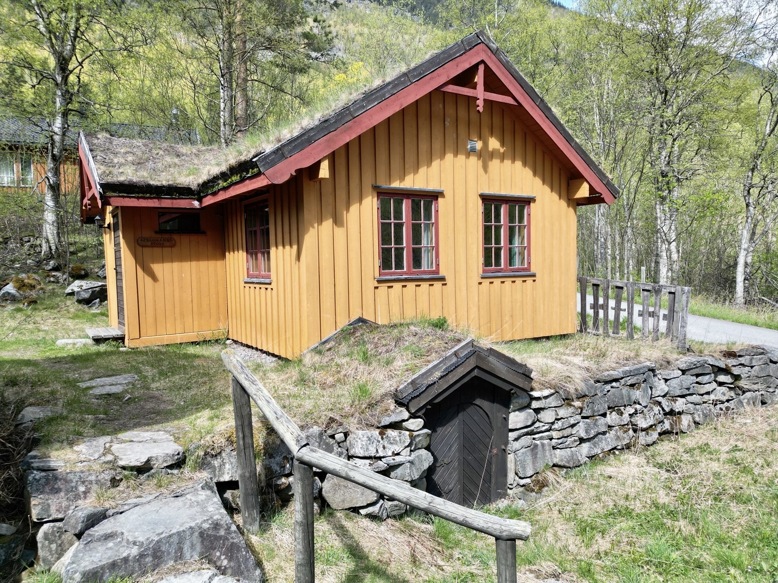 Utvendig Hytte Galleribilde