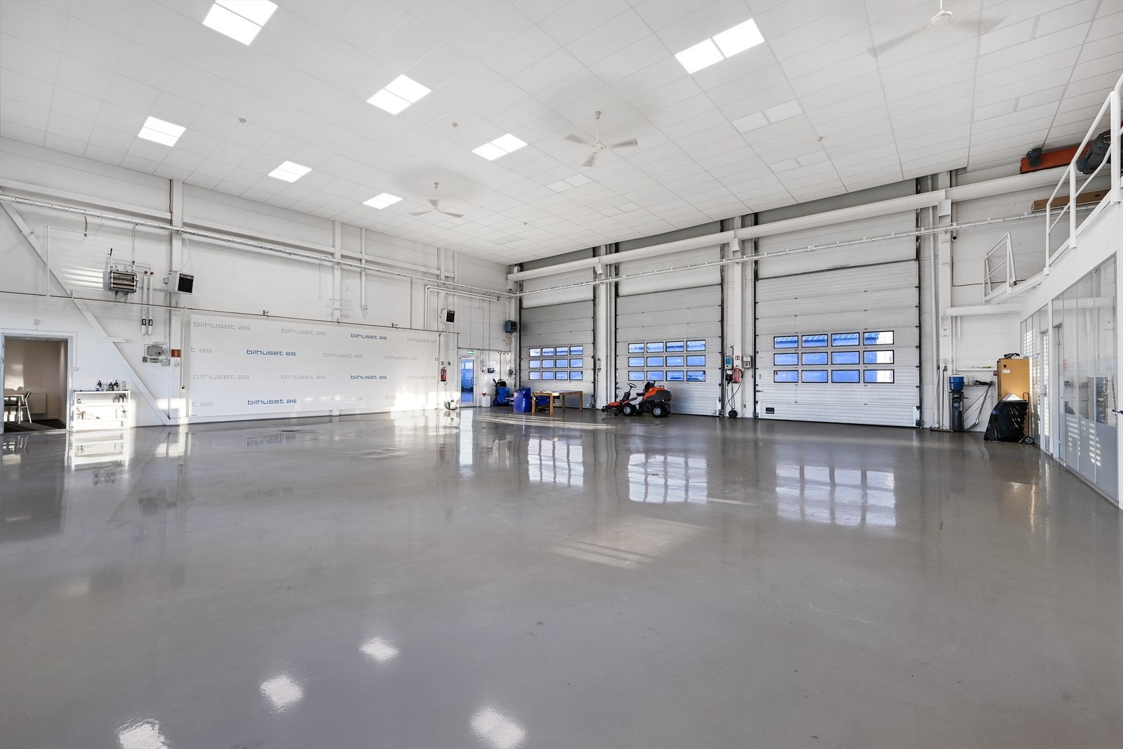 Salgshall Galleribilde