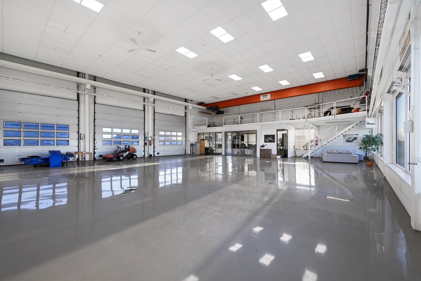 Salgshall Galleribilde