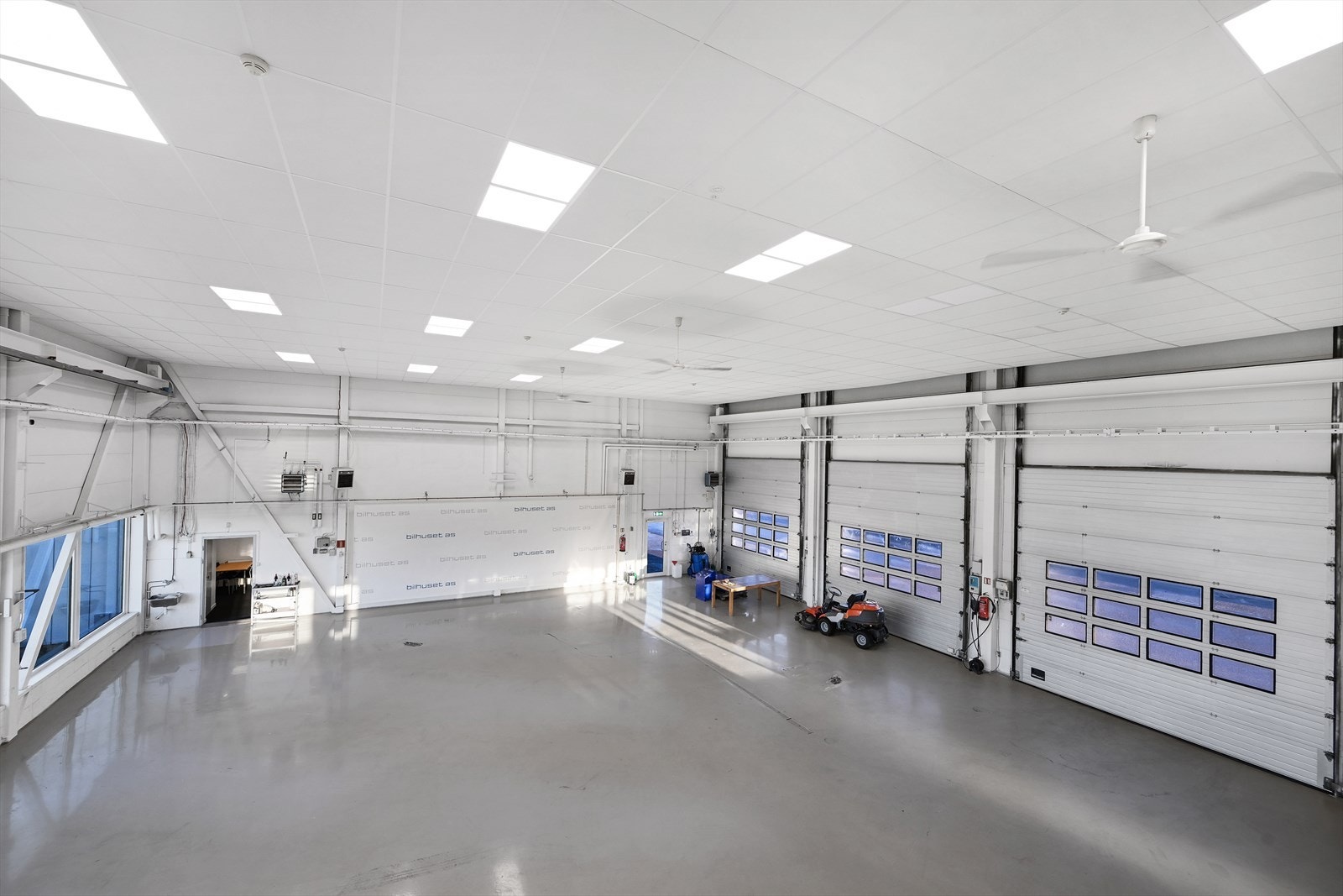 Salgshall Galleribilde