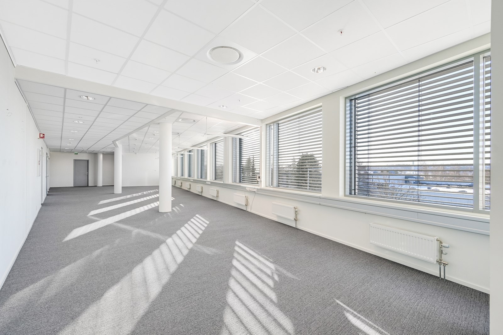 Lokale 4 - kontorlandskap Galleribilde