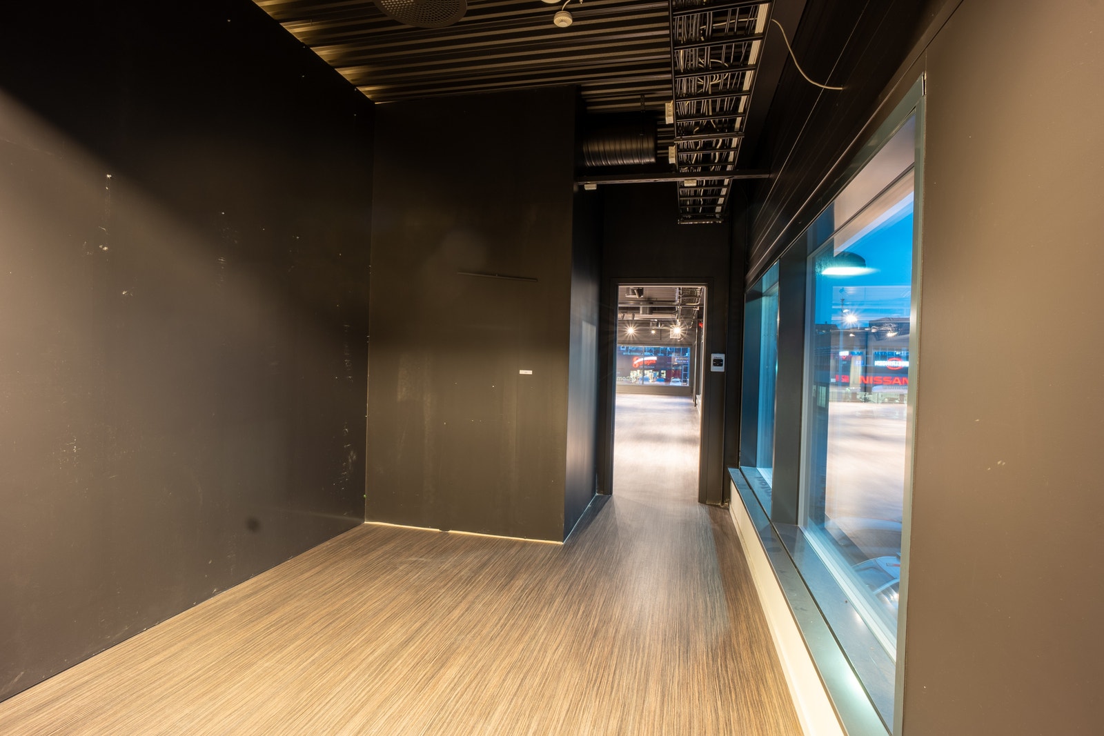 Her kan man ha kontor e.l. Galleribilde