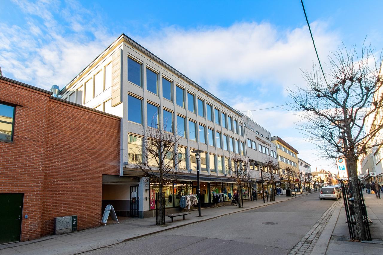 Jernbanealleen22_006 Galleribilde