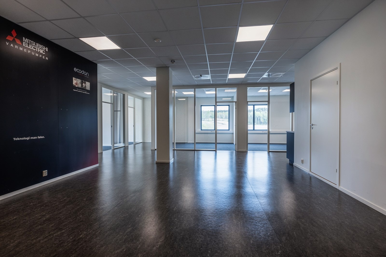 Trivelige kontorer Galleribilde