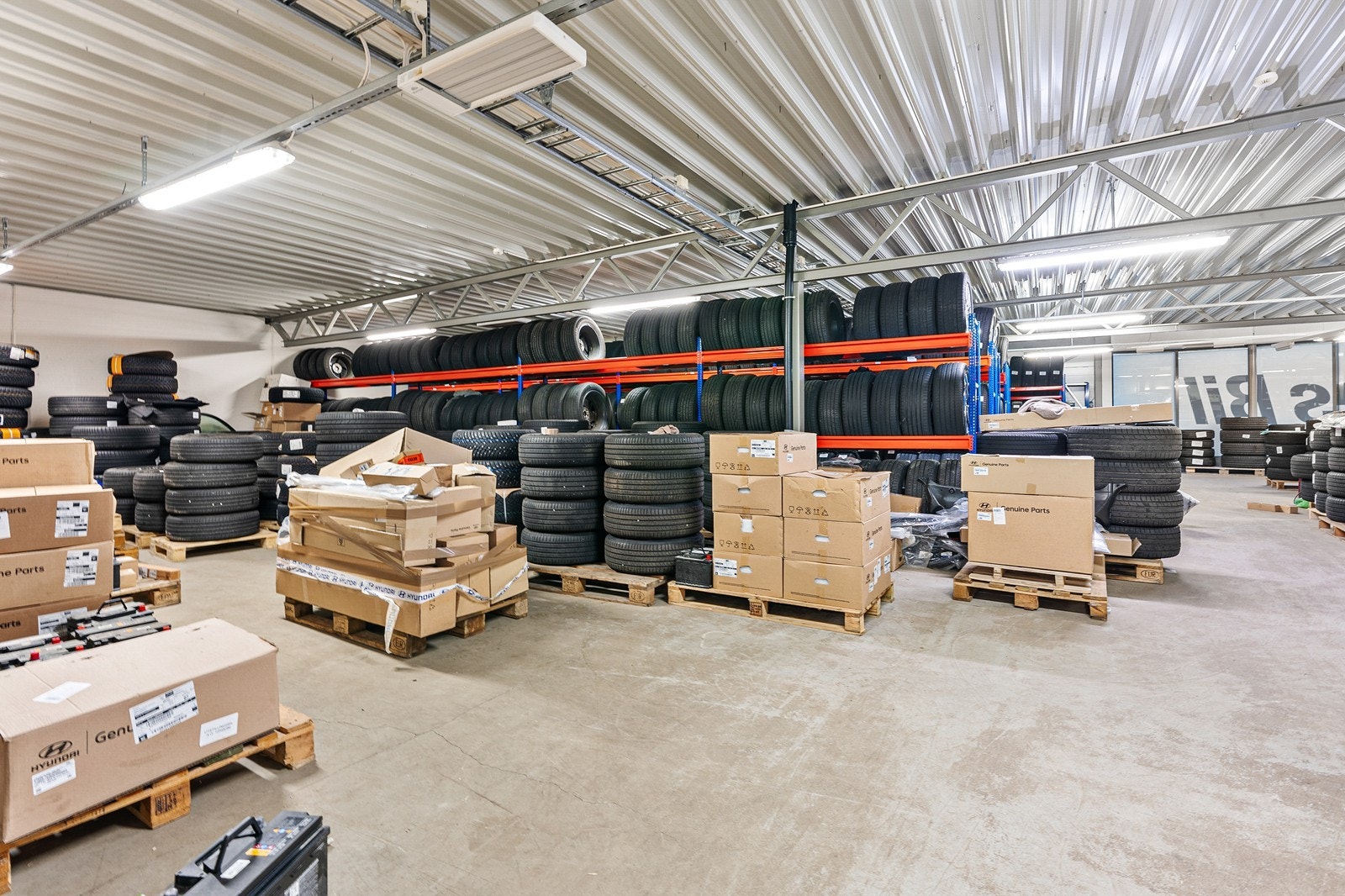 Mesanin Galleribilde