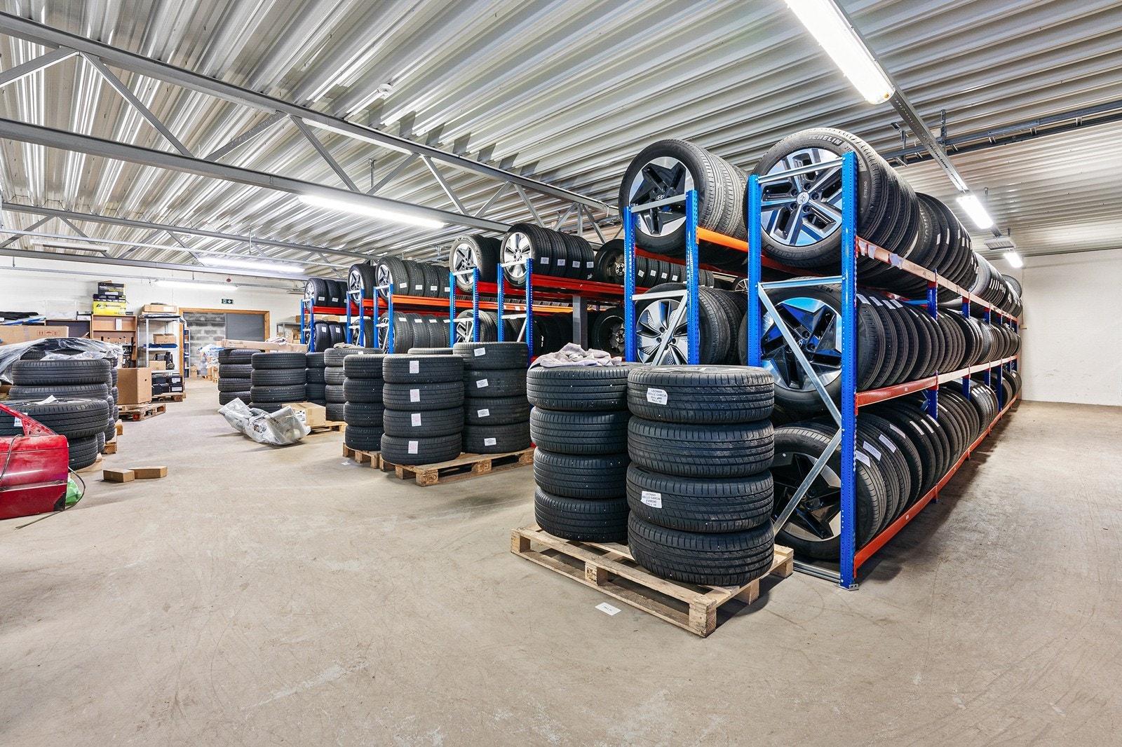 Mesanin Galleribilde