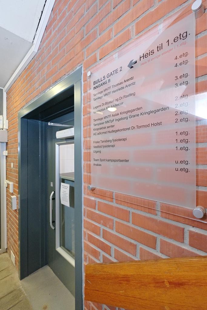 Inngangsparti Galleribilde