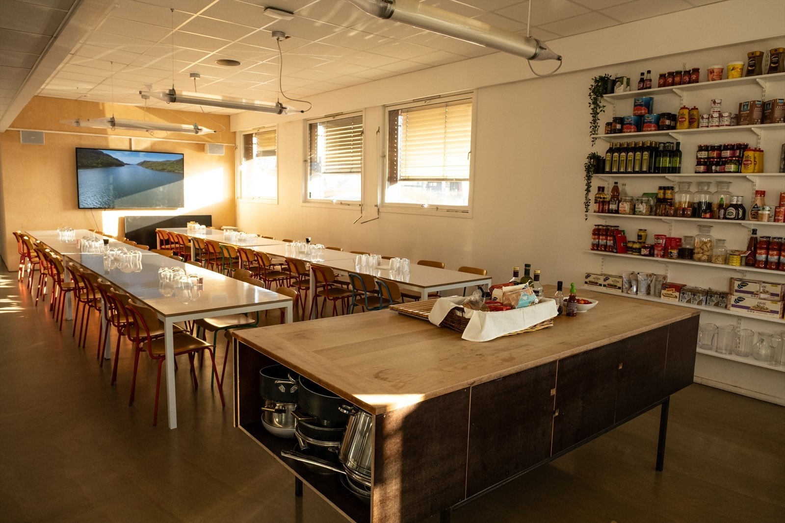 Akershusstranda 37 - Kantine utstyrt med storkjøkken. Galleribilde