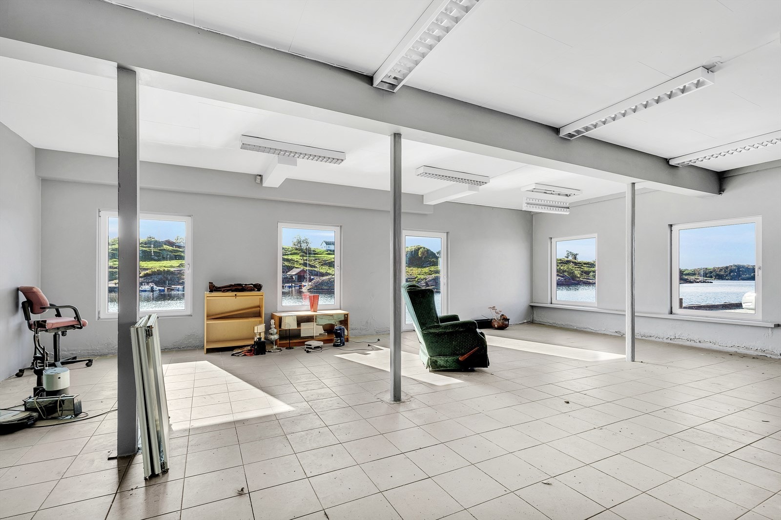 Lokalet er på hele 306 m2 Galleribilde