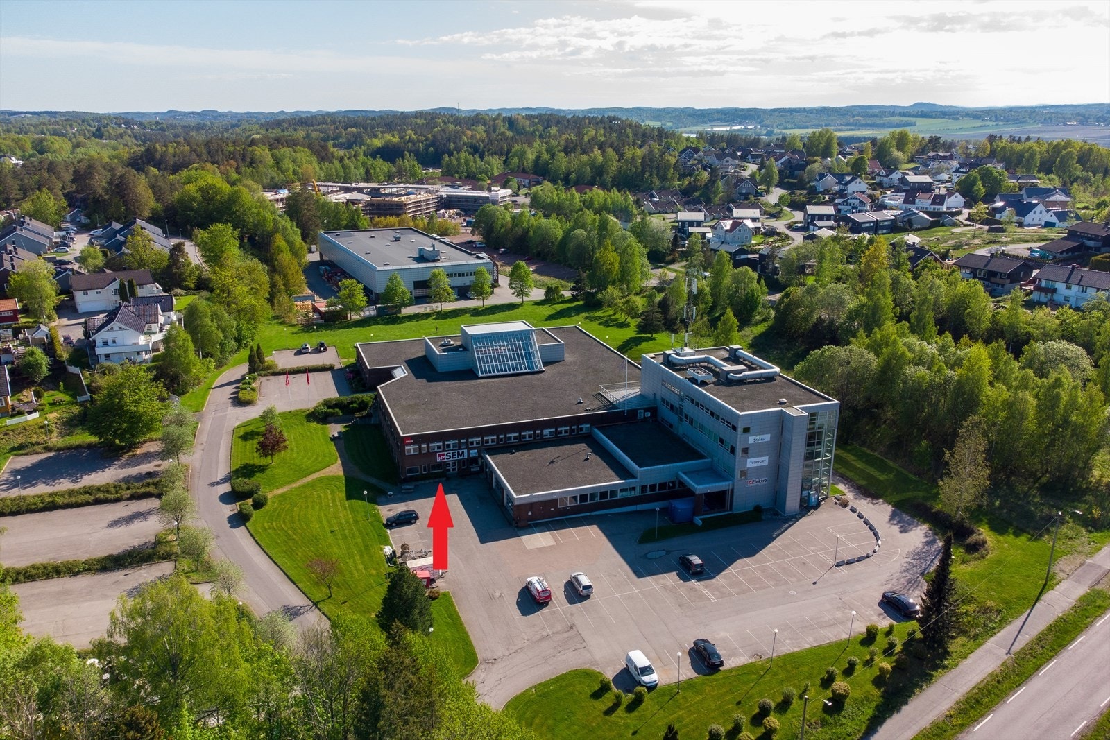 Bjellandveien 24, ledig lager markert Galleribilde