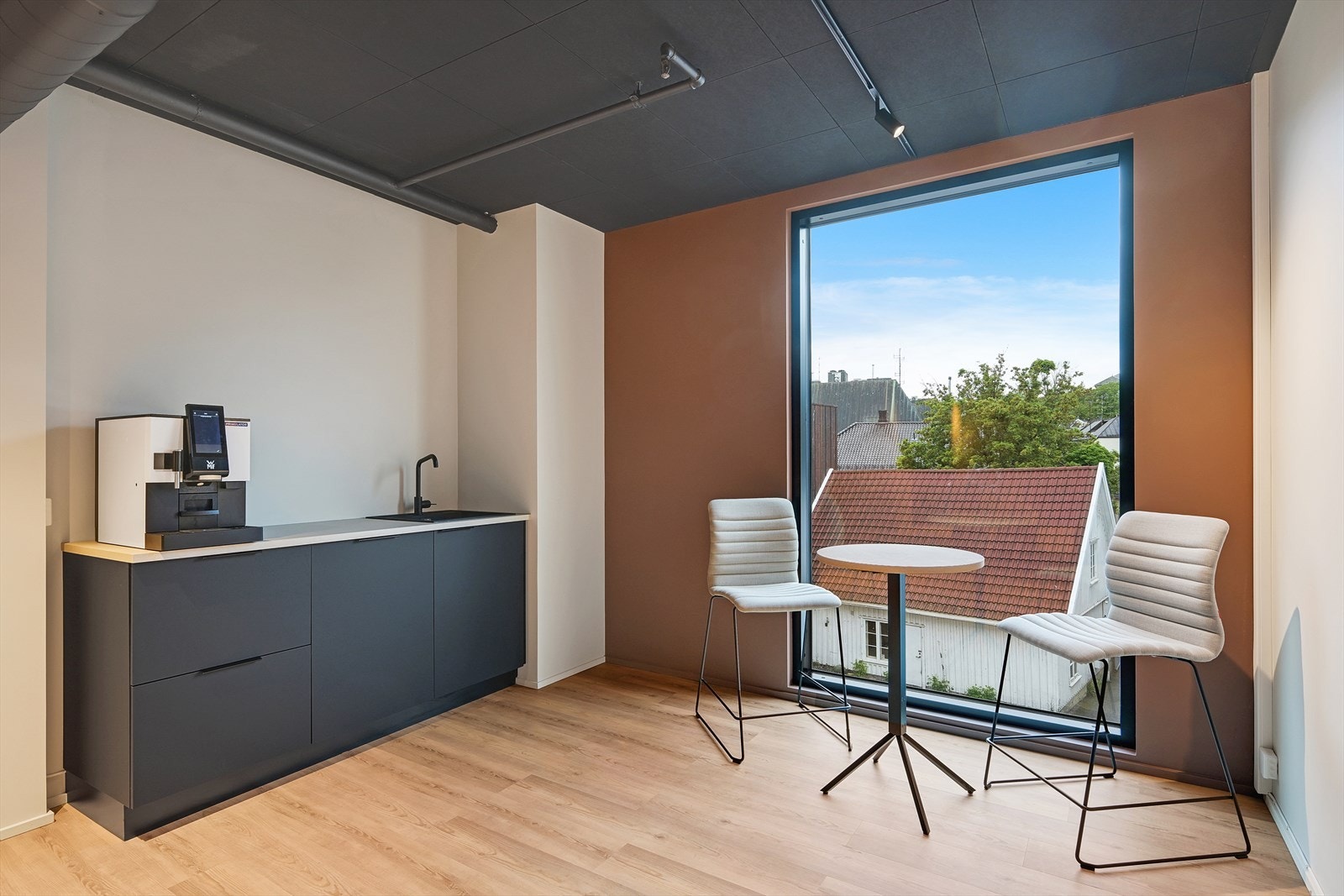 3. etg. kaffebar Galleribilde