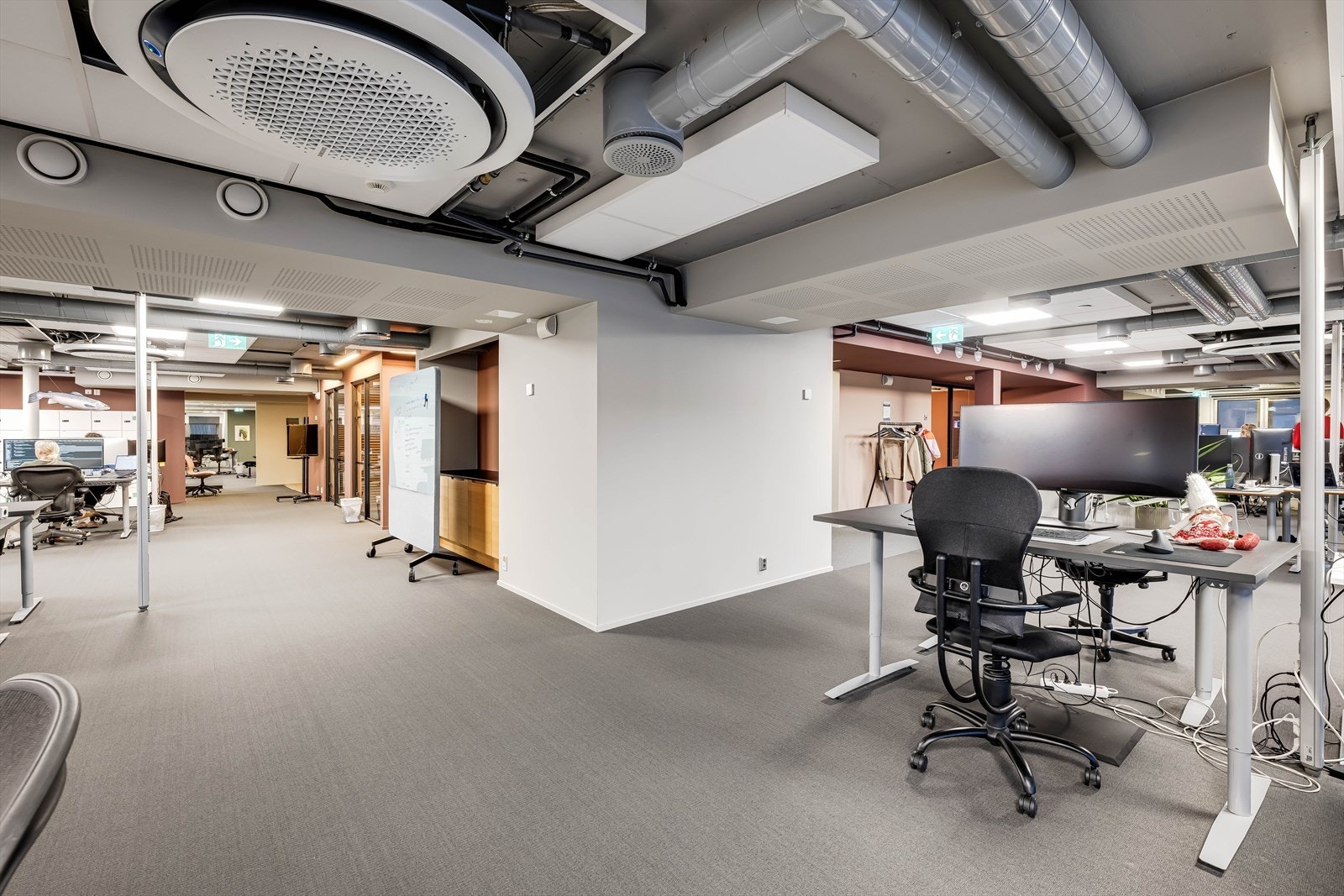 Kontorlandskap i 7. etg. Ledig areal BTA ca. 1327 m².