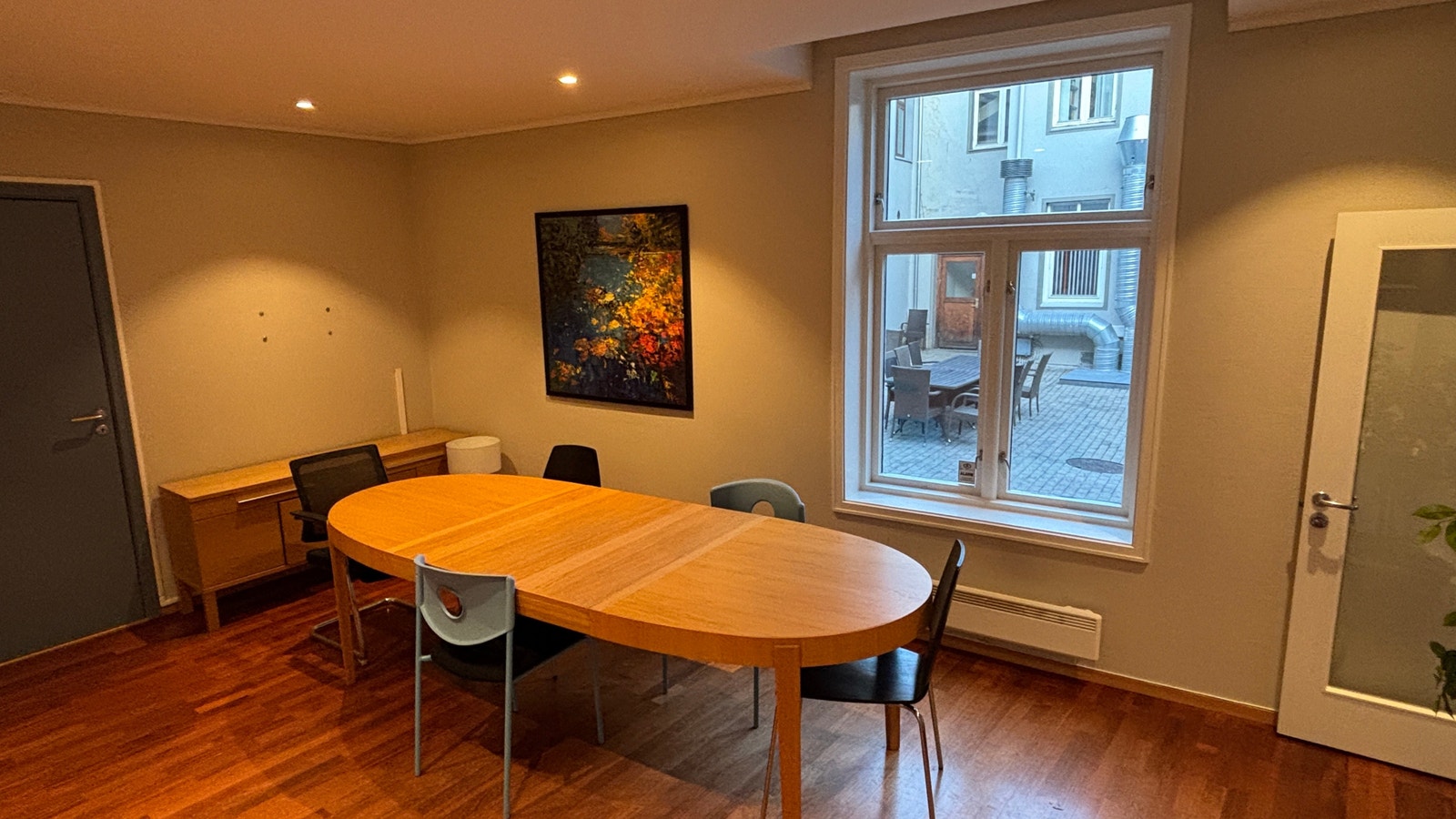 Møterområde (lekeareal 2) Galleribilde