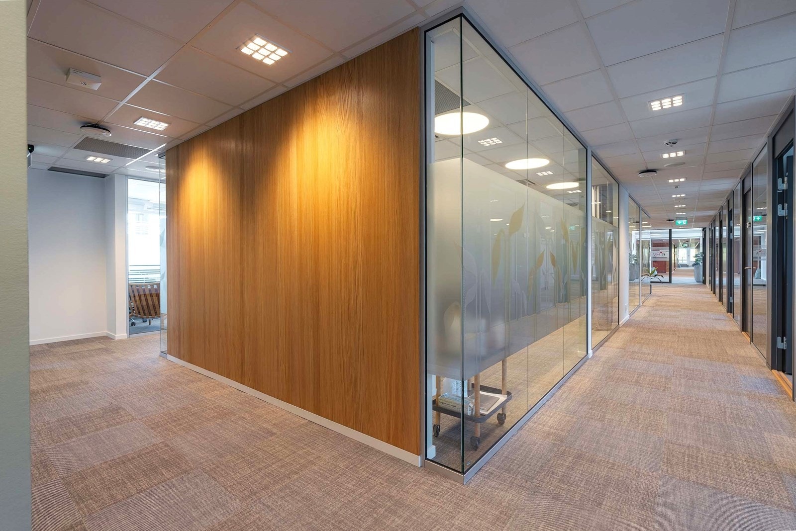 Arealene er fleksible i innredning og godt egnet for både landskap-, celle- og teamkontor. Galleribilde