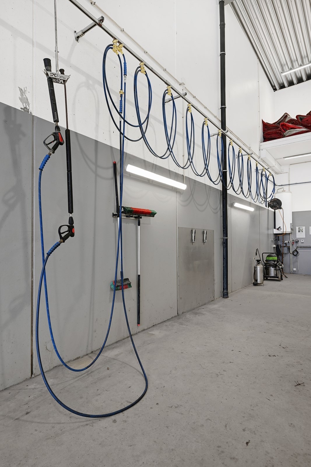 Vaskehall Galleribilde