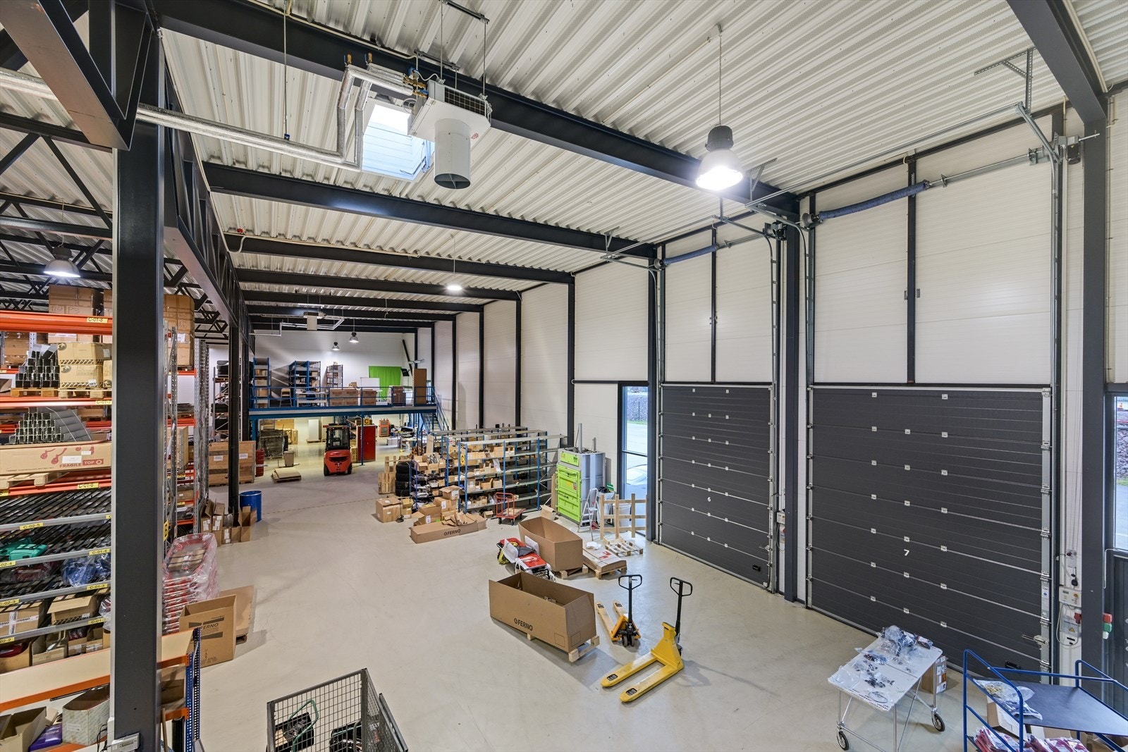 Ledig lager Galleribilde