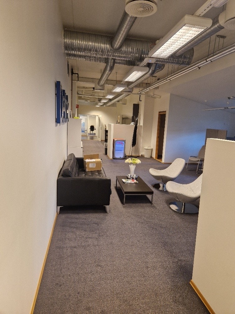 20250618_060437_resized.jpg Galleribilde