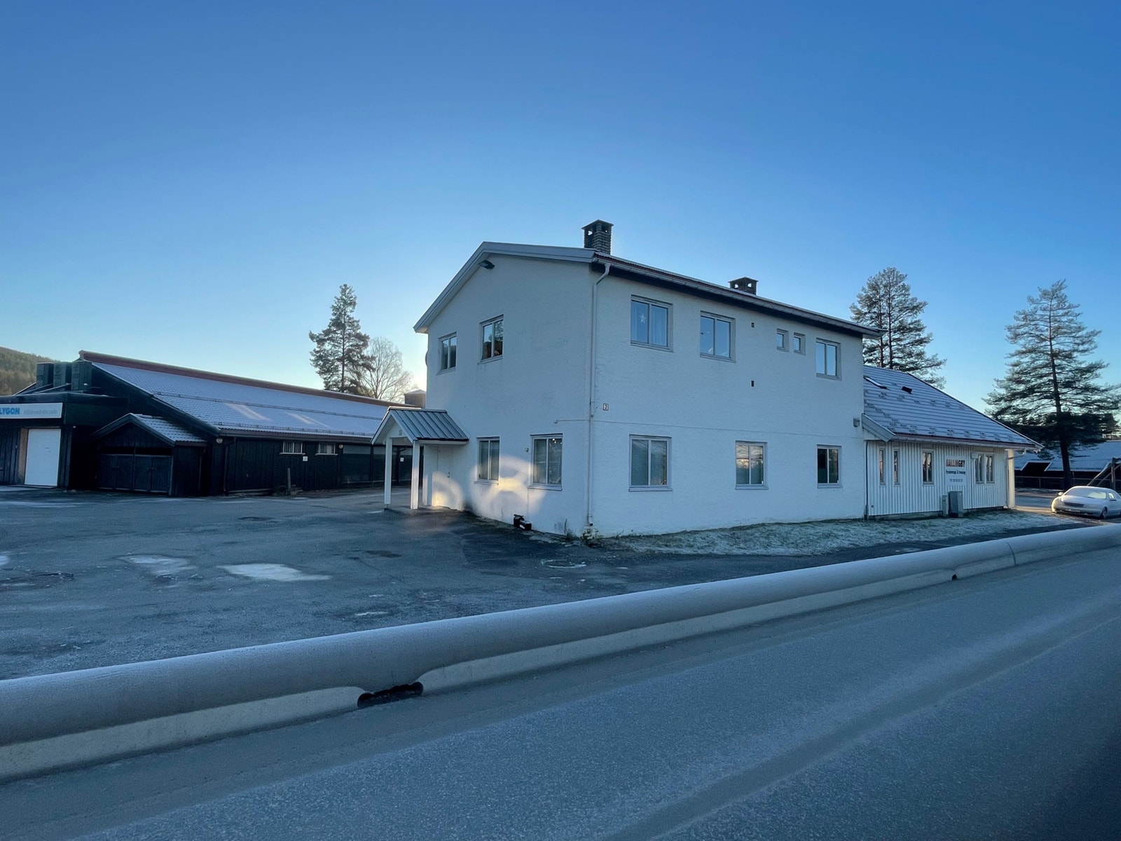 Dagens situasjon - mindre vinduer Galleribilde