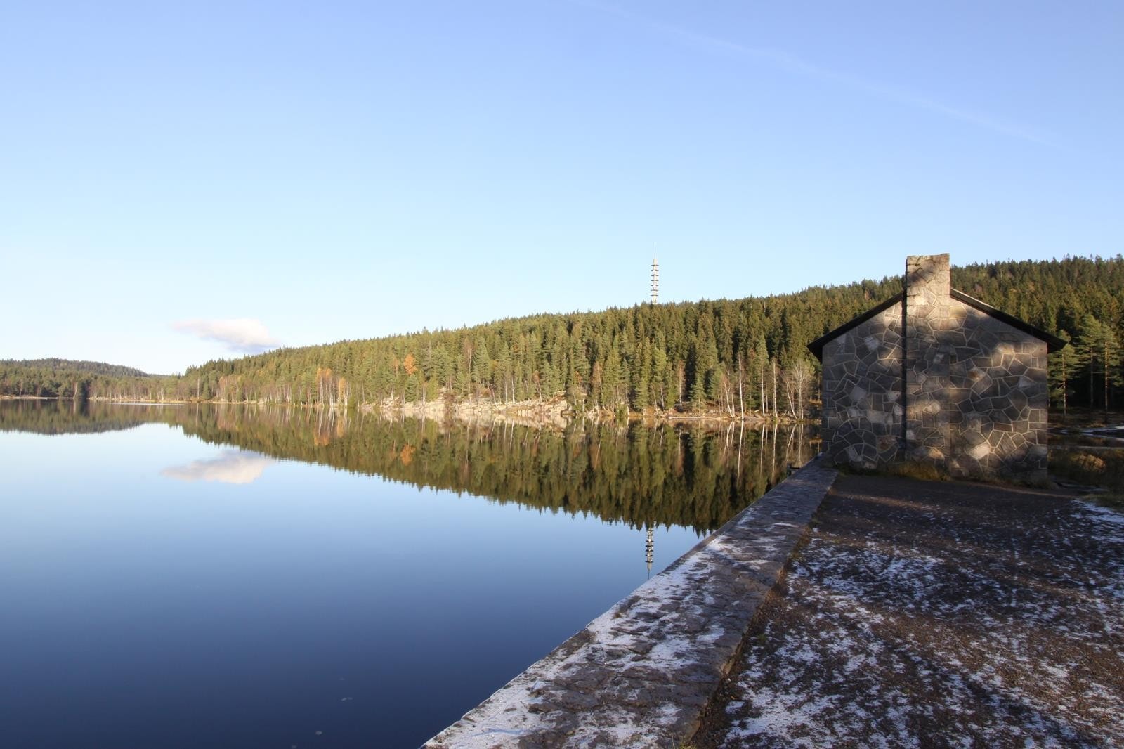 Vakkert og rolig turområdet en kort spasertur unna Galleribilde