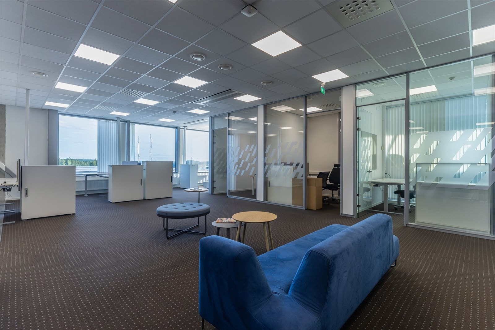 Utleie 20 - Åpent kontorlandskap kombinert med cellekontorer Galleribilde