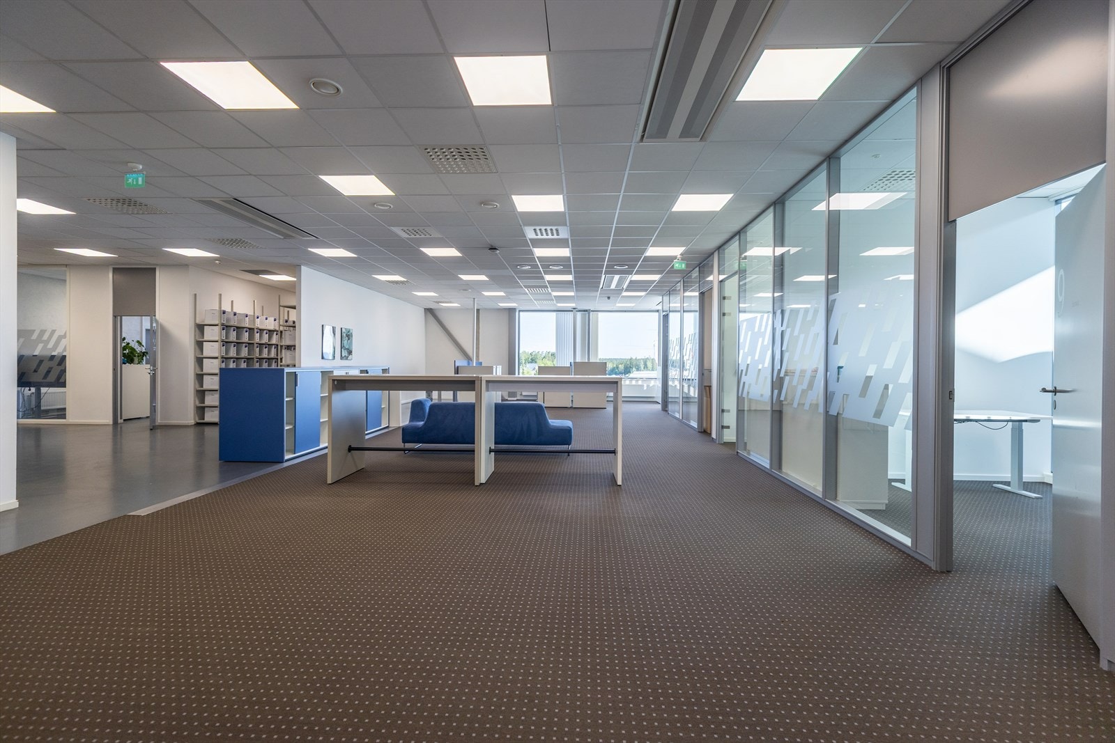 Utleie 20 - Åpent kontorlandskap kombinert med cellekontorer Galleribilde