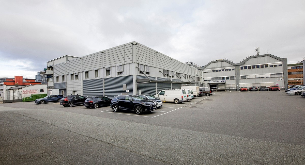 Næringsparken har god parkeringsdekning Galleribilde