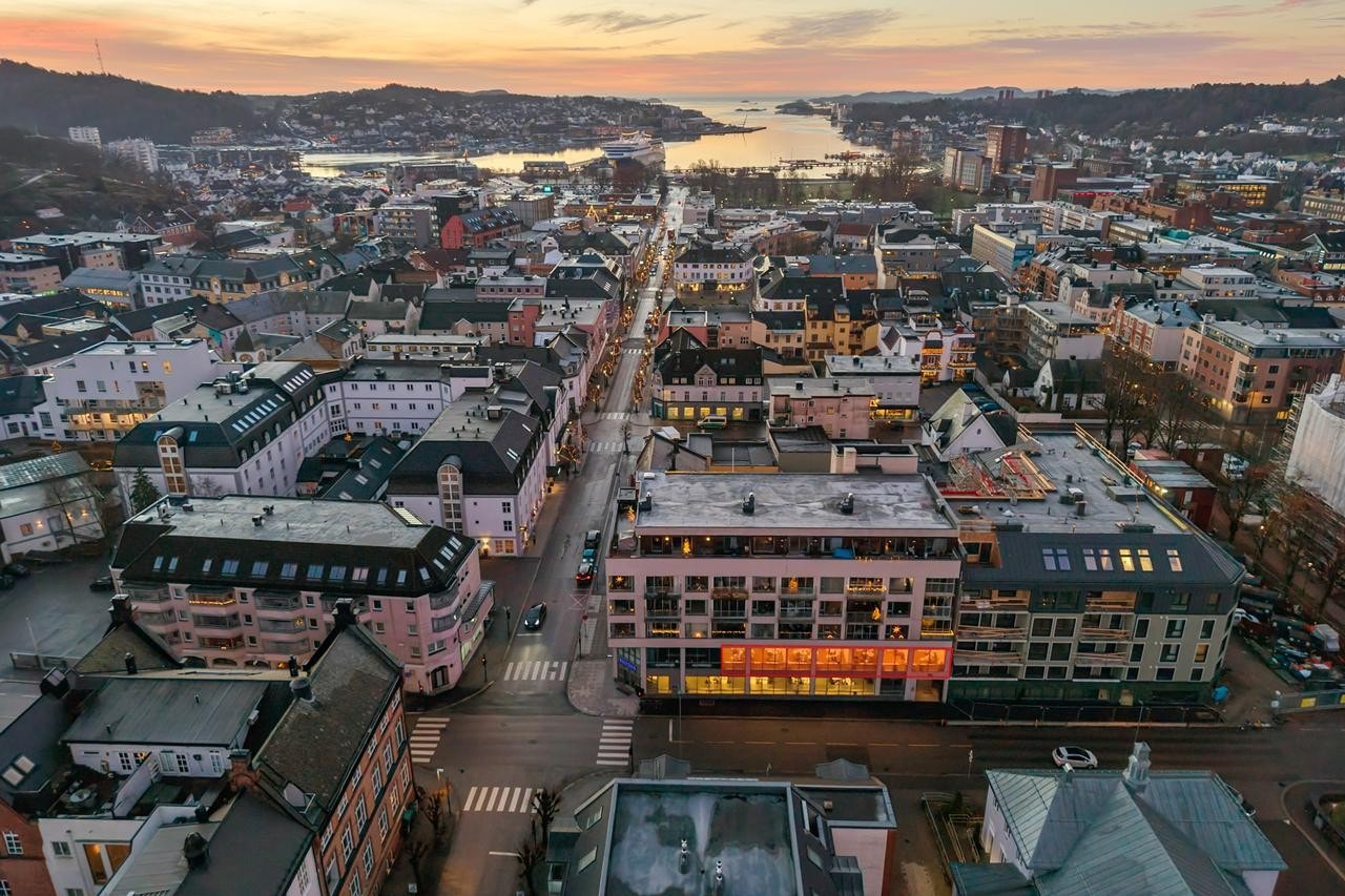 Seksjonen ligger i 2 etasje (rød skygge) Galleribilde