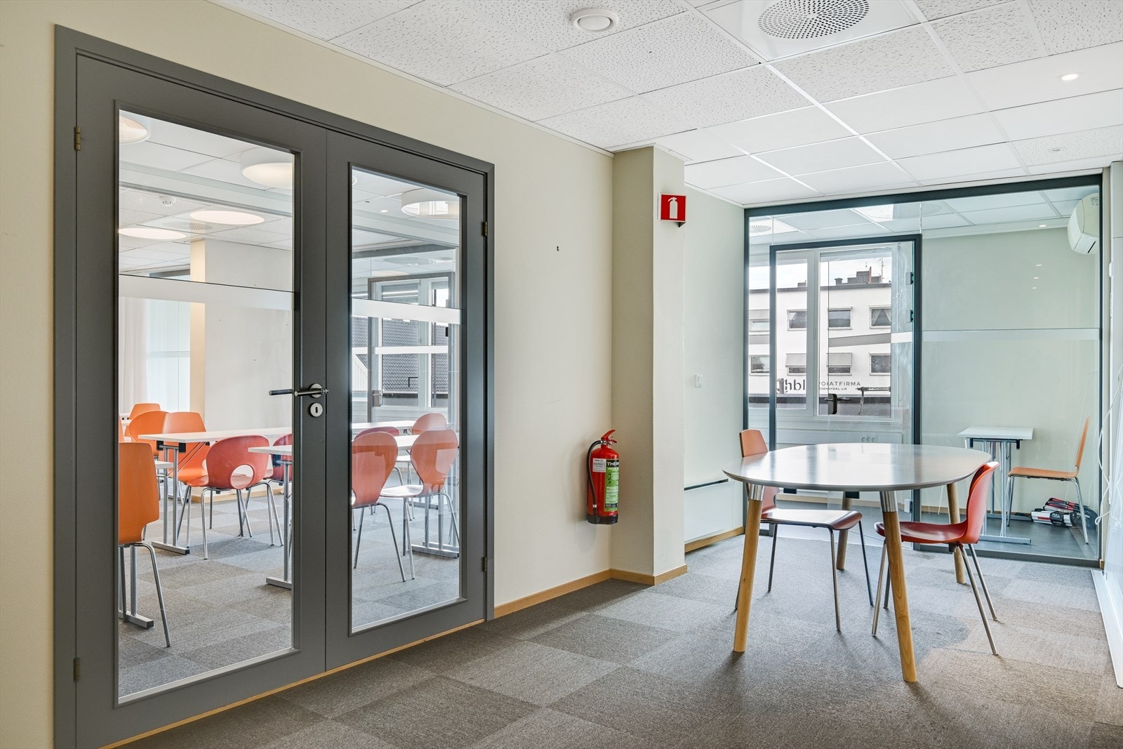 Lokale A: Sosial sone Galleribilde