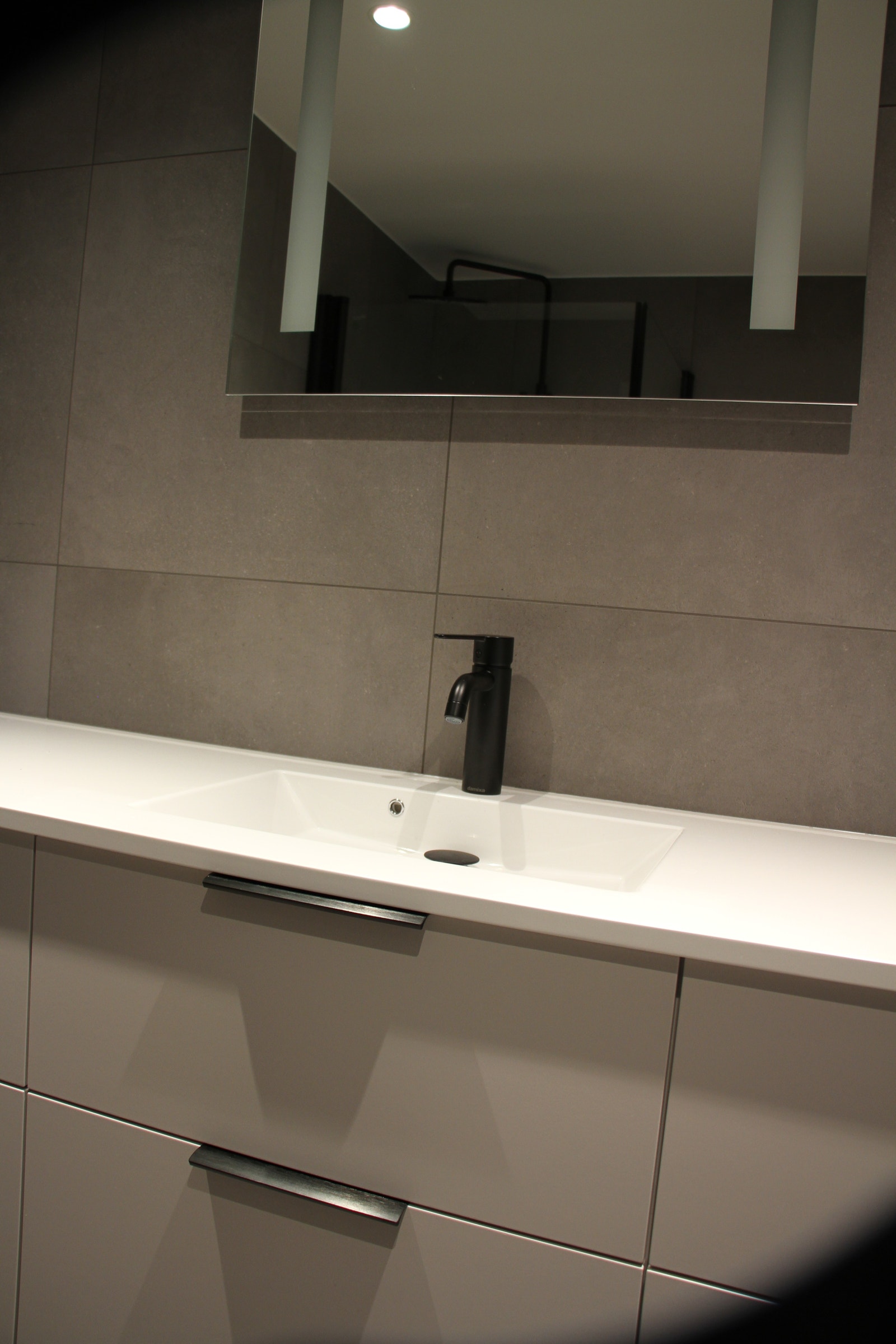 Bad, innredning fra Sigdal Galleribilde