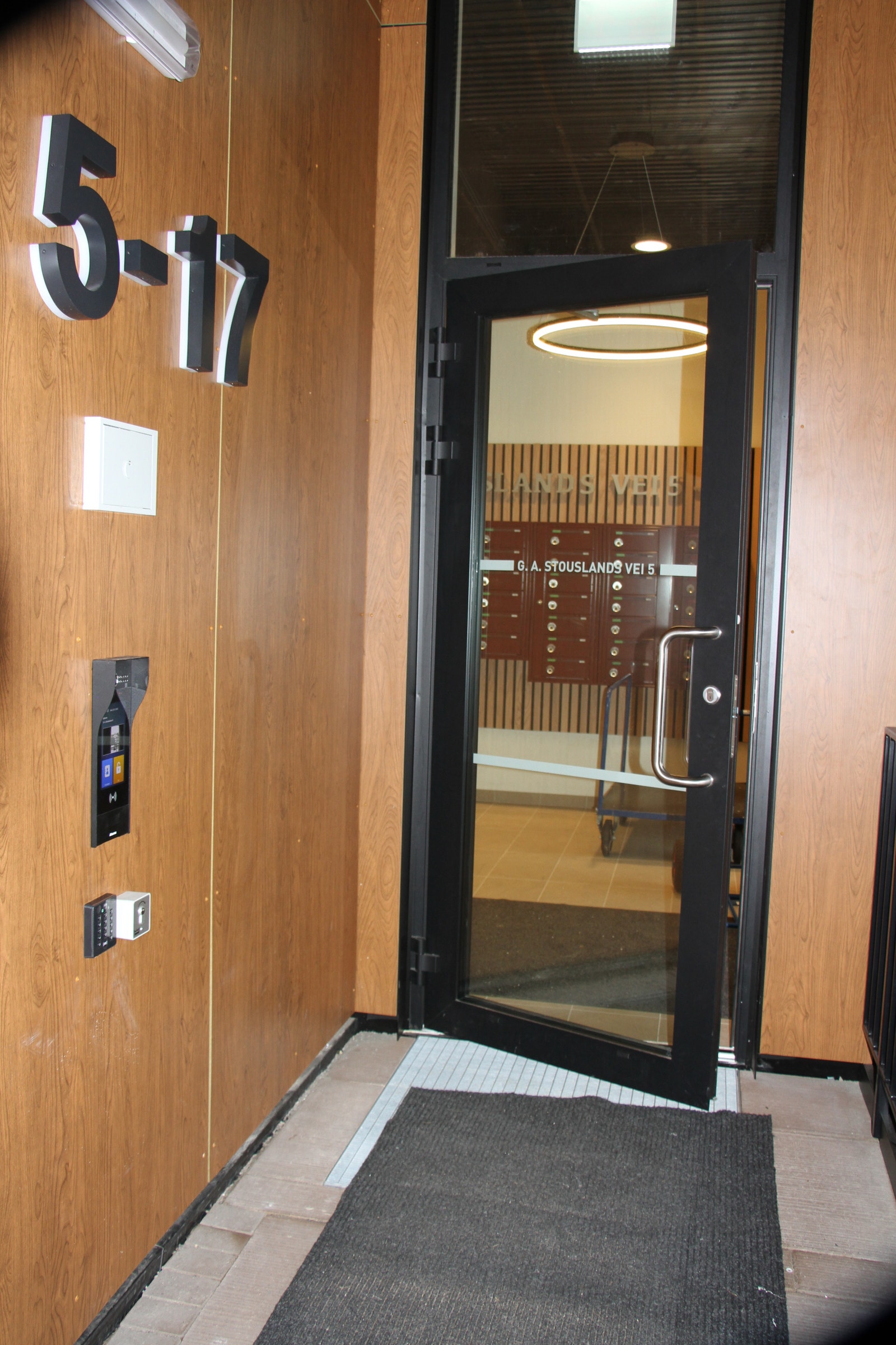 Inngangsdør gateplan Galleribilde