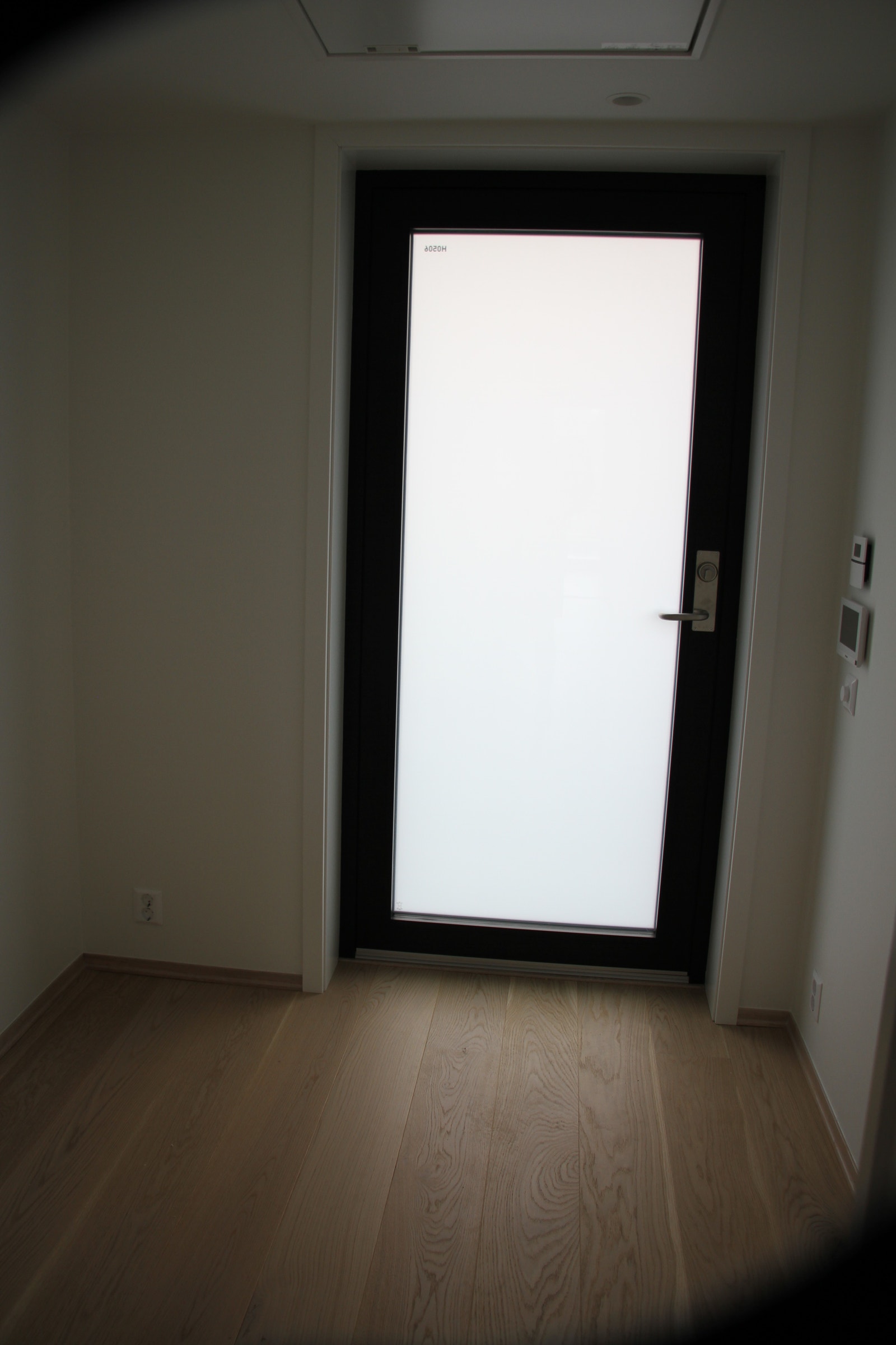 Entré, 4m2 Galleribilde