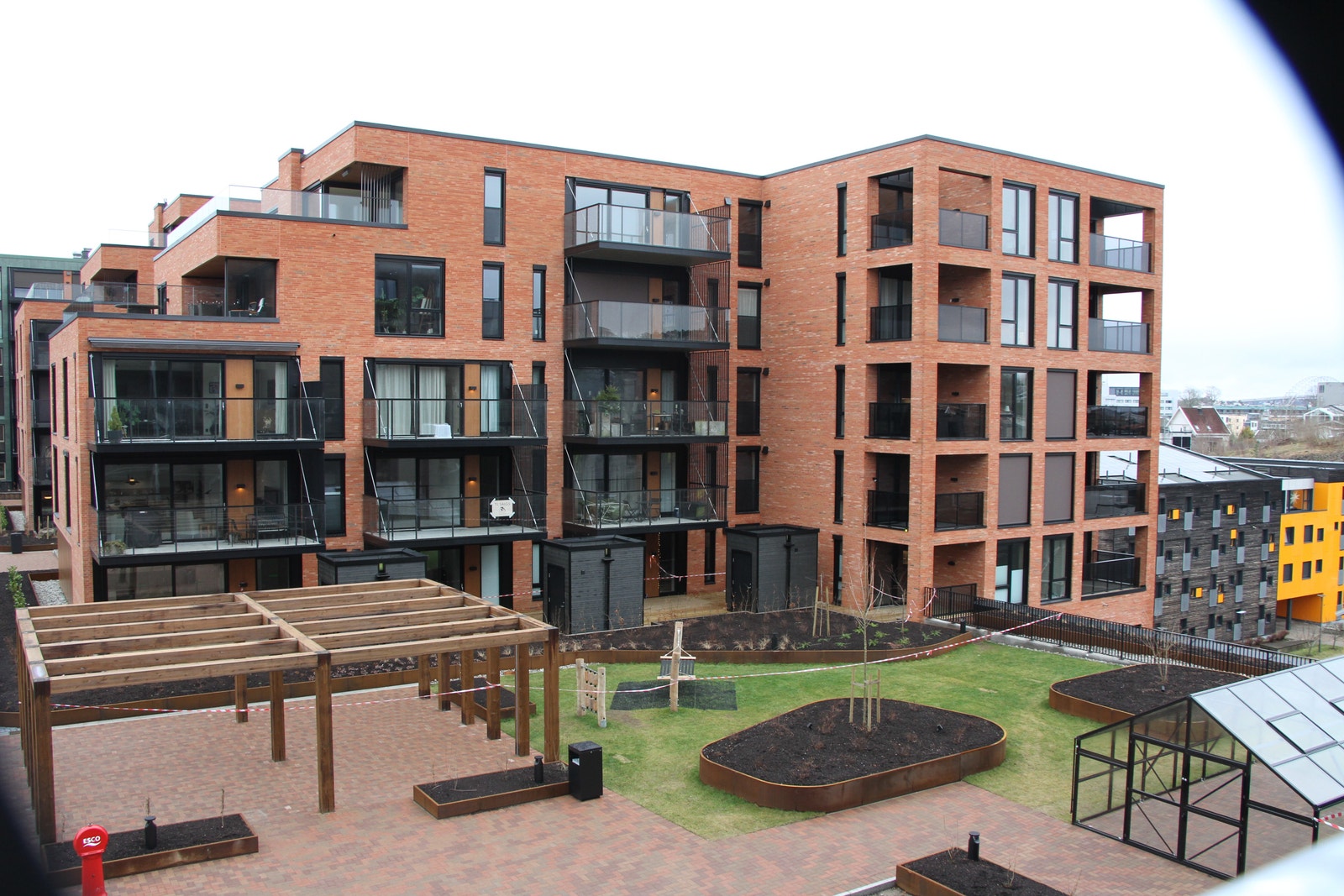 Utsikt fra inngangsdør, mot nord Galleribilde