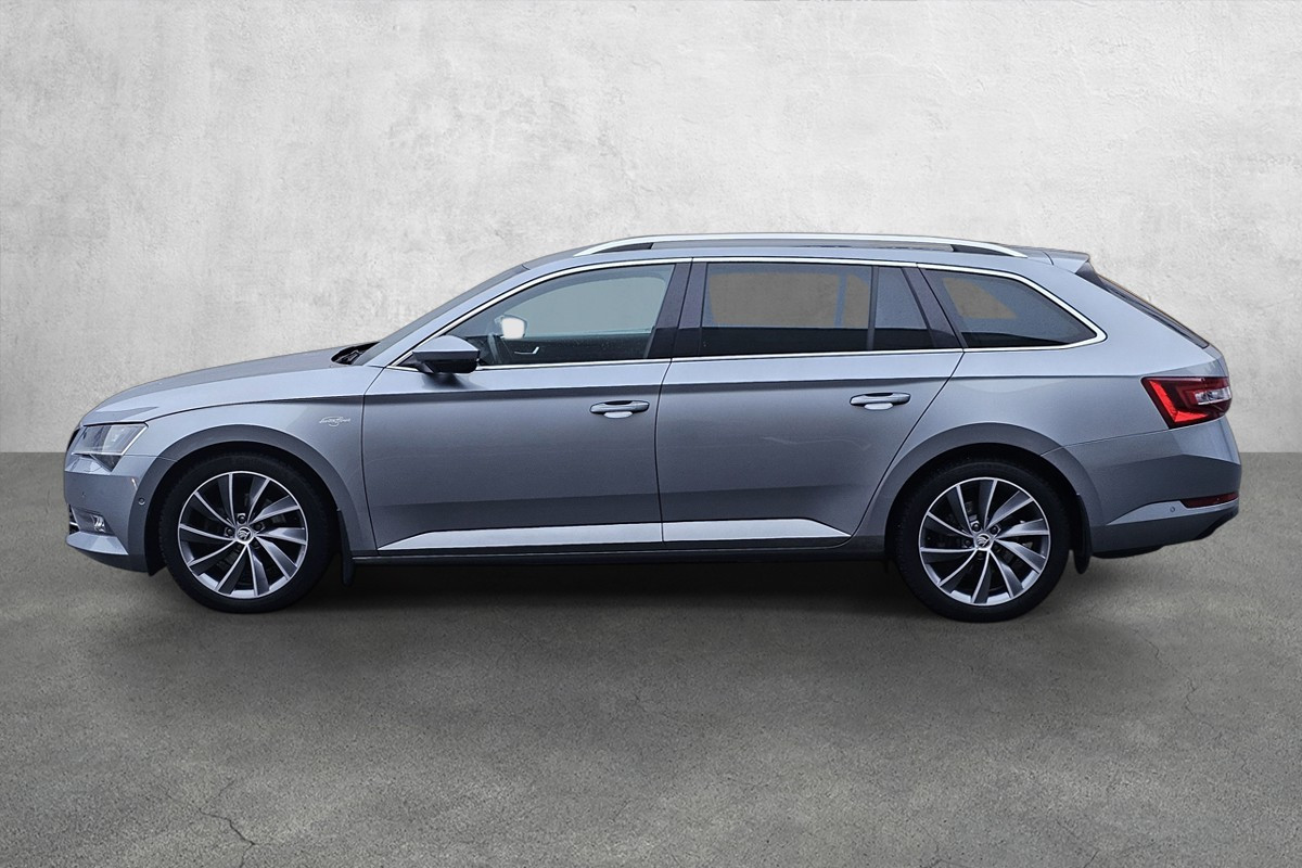 Skoda Superb 4x4 // Automat // Navi // R.Kam // Webasto // H.Feste 2