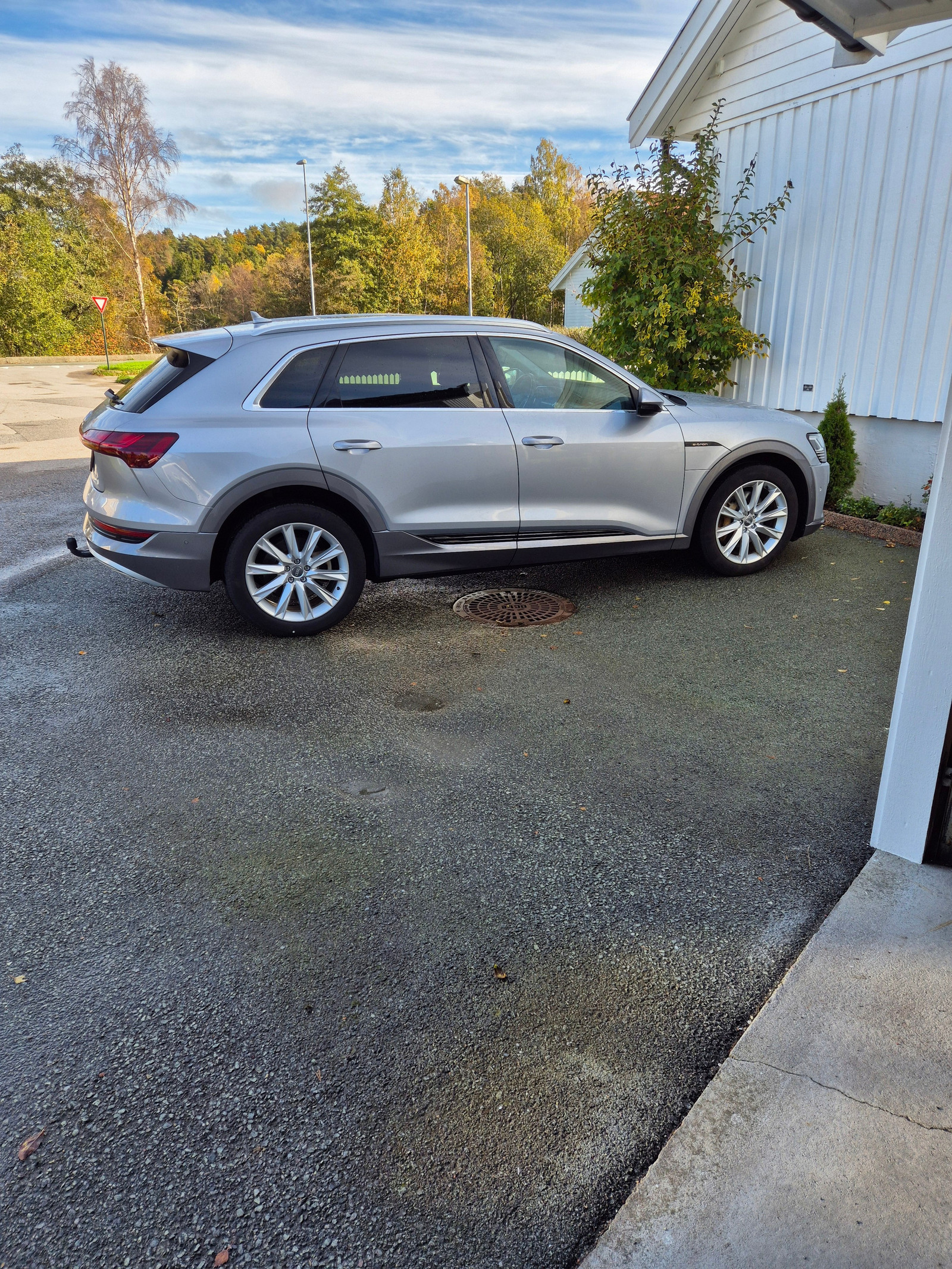 Audi e-tron 55 Advanced Business 3