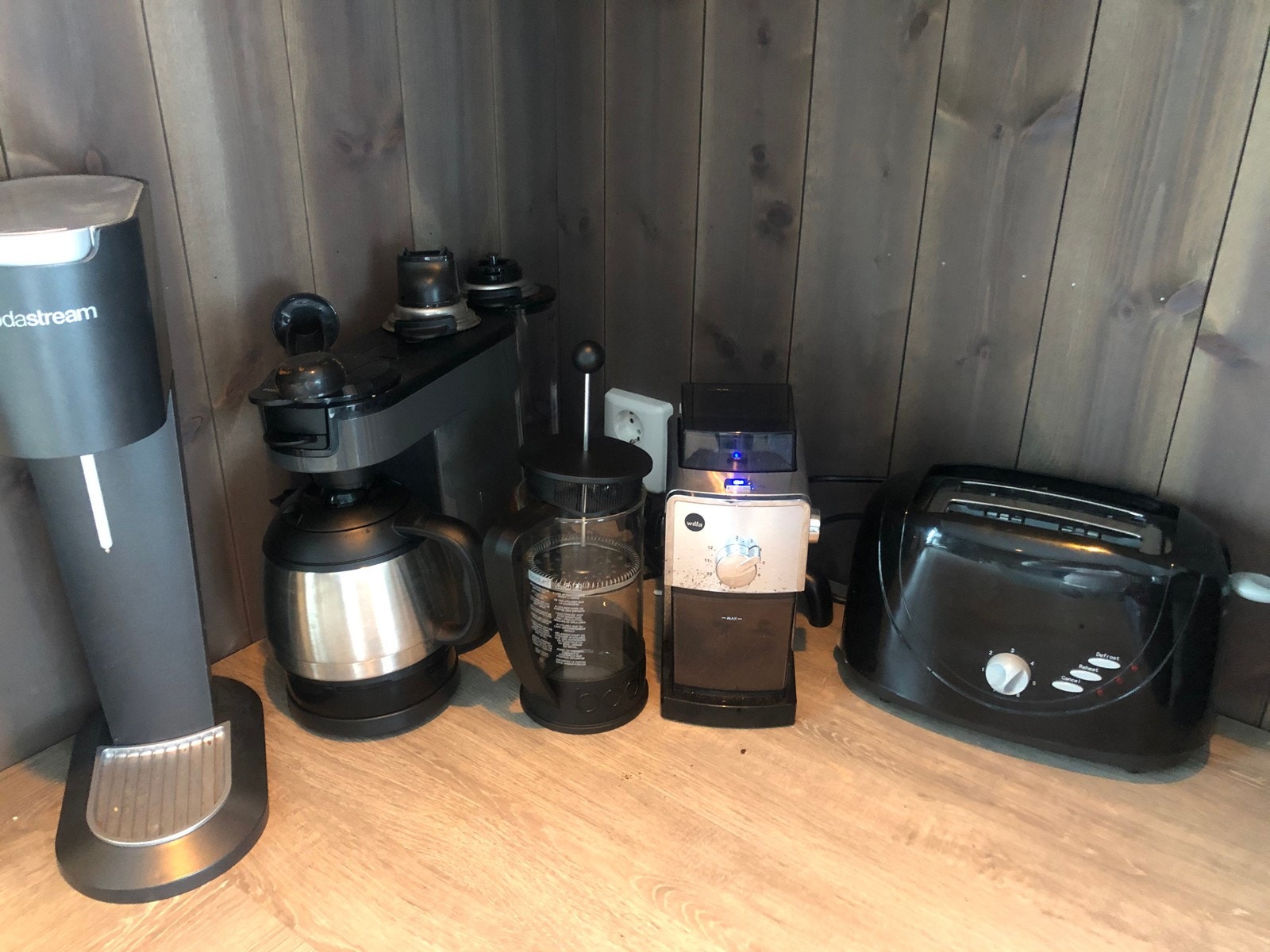 Div kjøkken maskiner Galleribilde