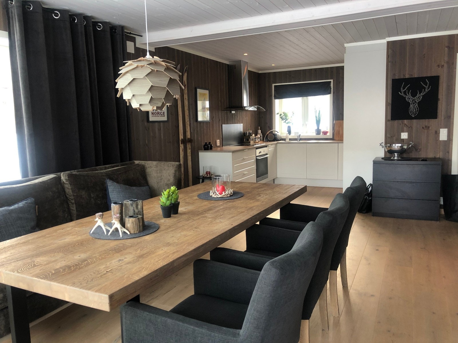 Spisestuen Galleribilde