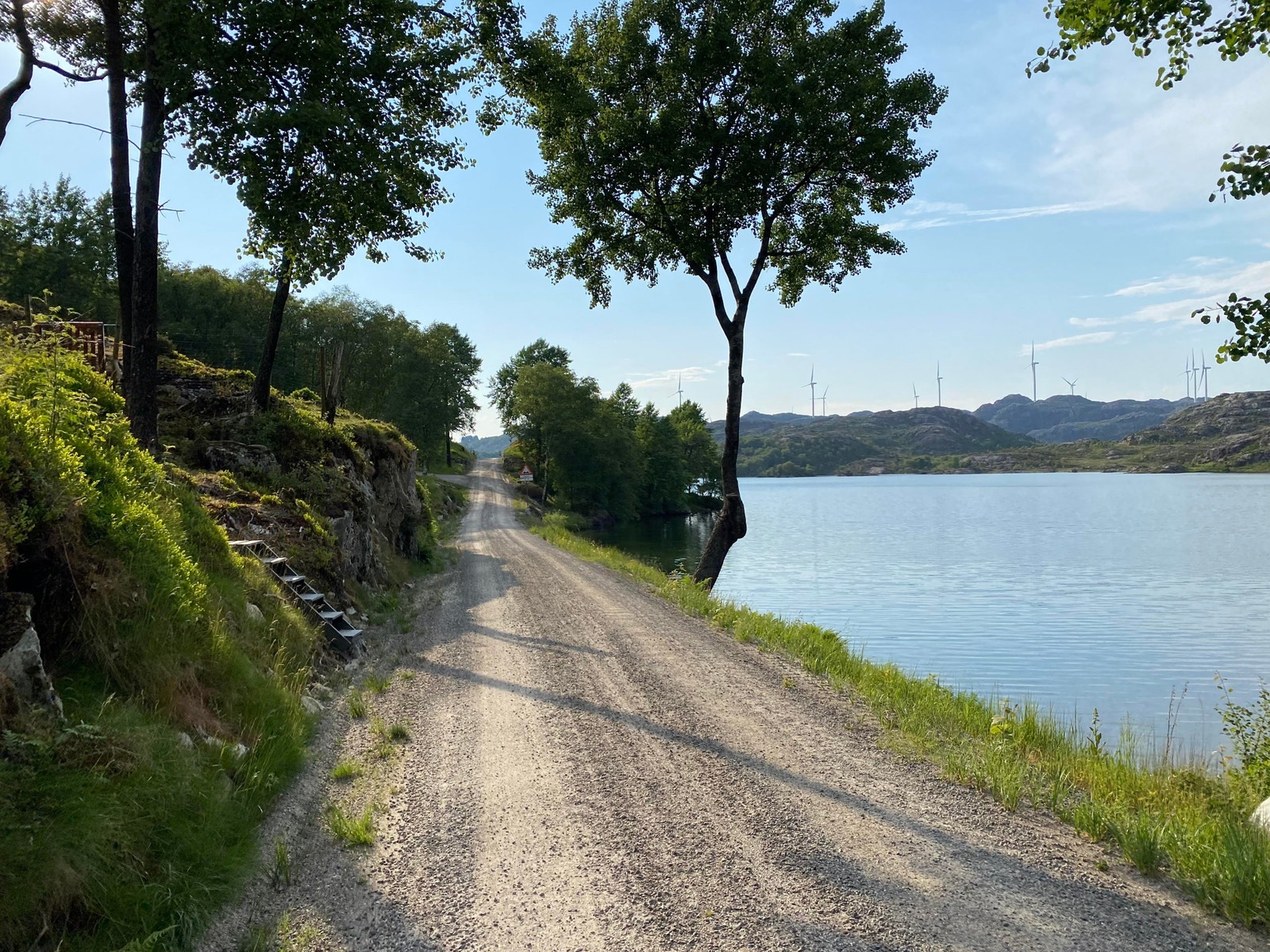Veien rett nedenfor tomt Galleribilde