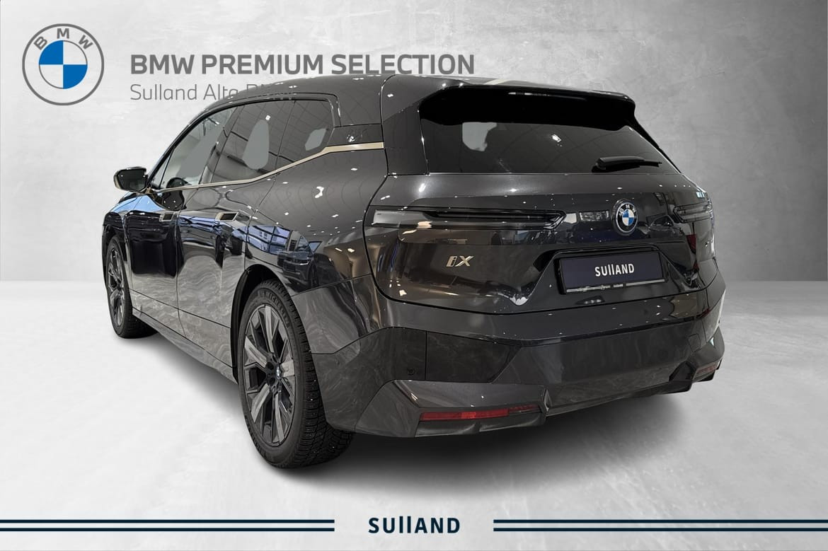 BMW iX xDrive 40 Fully Charged, Amido, Multiseter, Ventilerte seter, 3