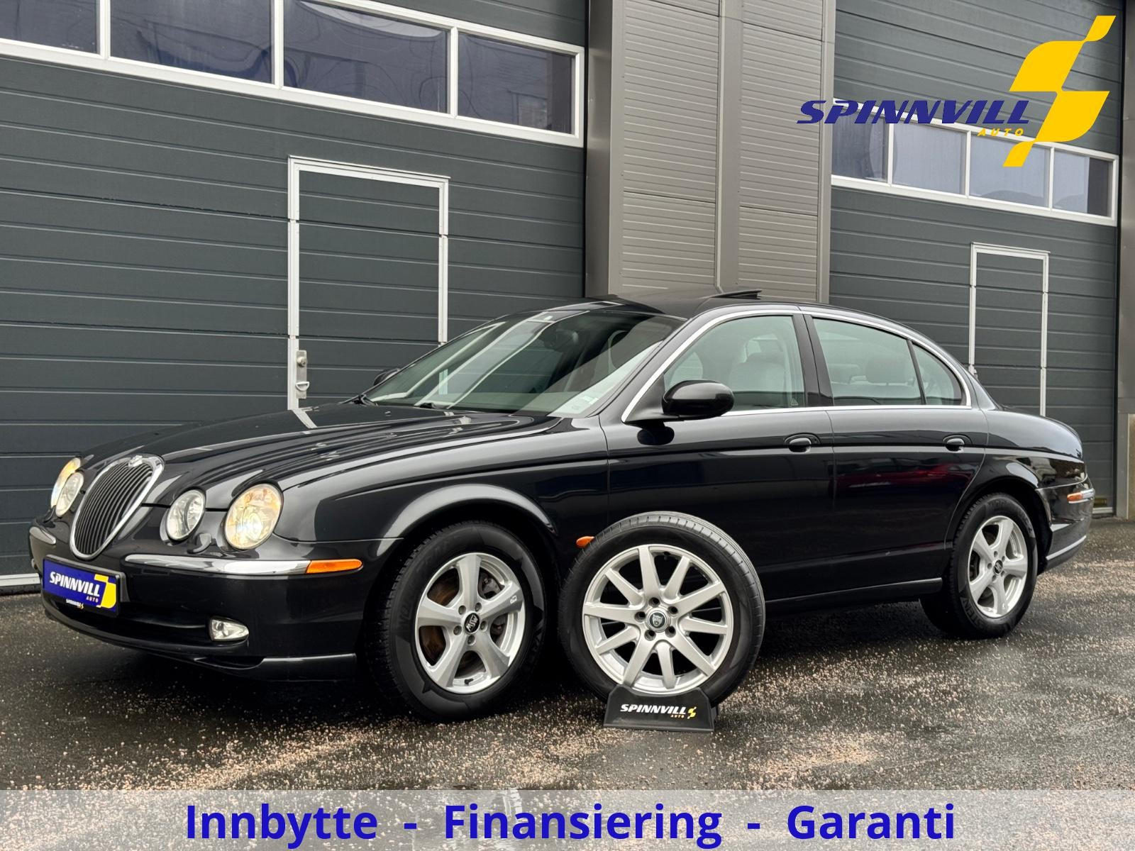 Jaguar S-TYPE 2.5 V6 200hk/ Executive/ Skinn/ Alpine/ Motorola/