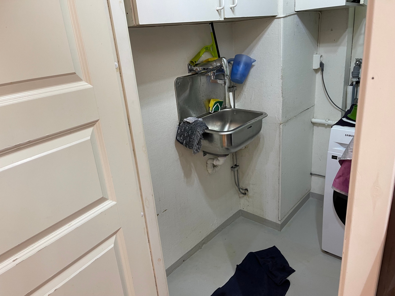 Vaskerom Galleribilde