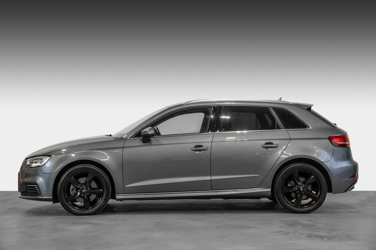 Audi A3 Sportback e-tron / ACC / SPORTSSETER / DAB 3