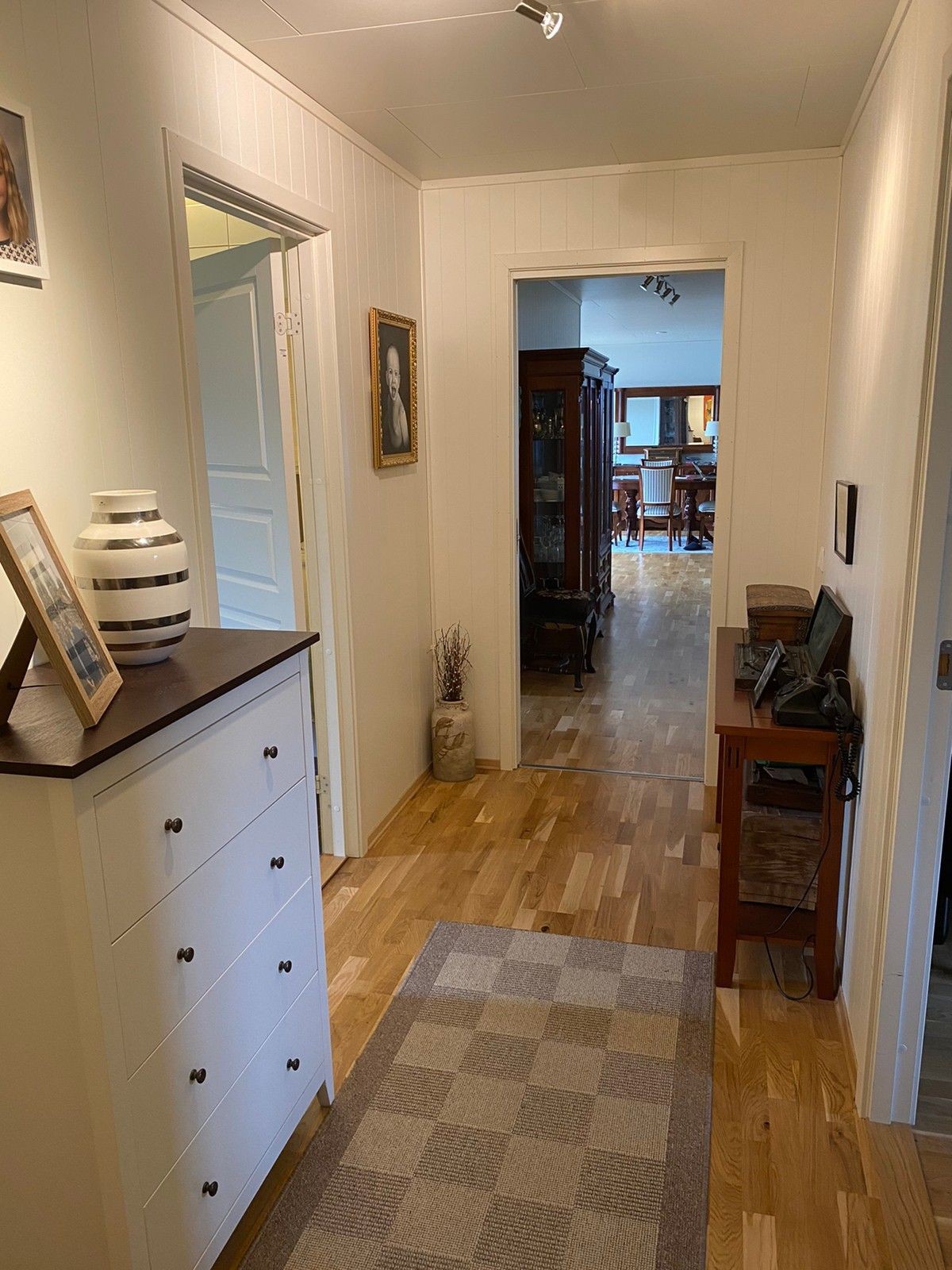 Bedroom Passage Galleribilde