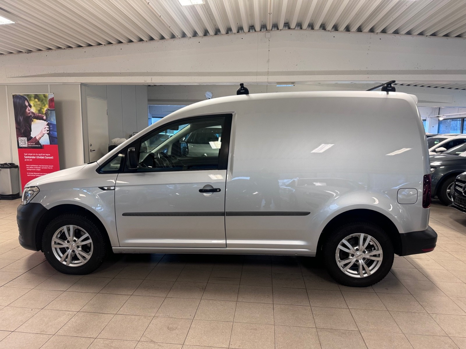 Volkswagen Caddy 2.0 TDI 102Hk DSG LED ACC Kamera Webasto Krok EU10/25 2