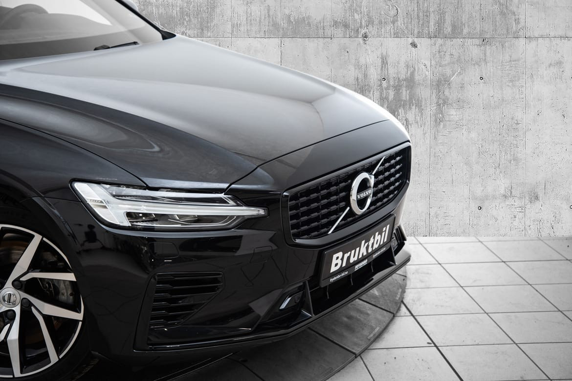 Volvo V60 Recharge T6II R-Design NAVI|TONEDE|HARMAN|PANO|HFESTE+ 3