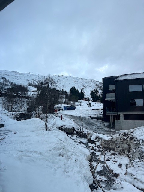 150 m til bakken Galleribilde