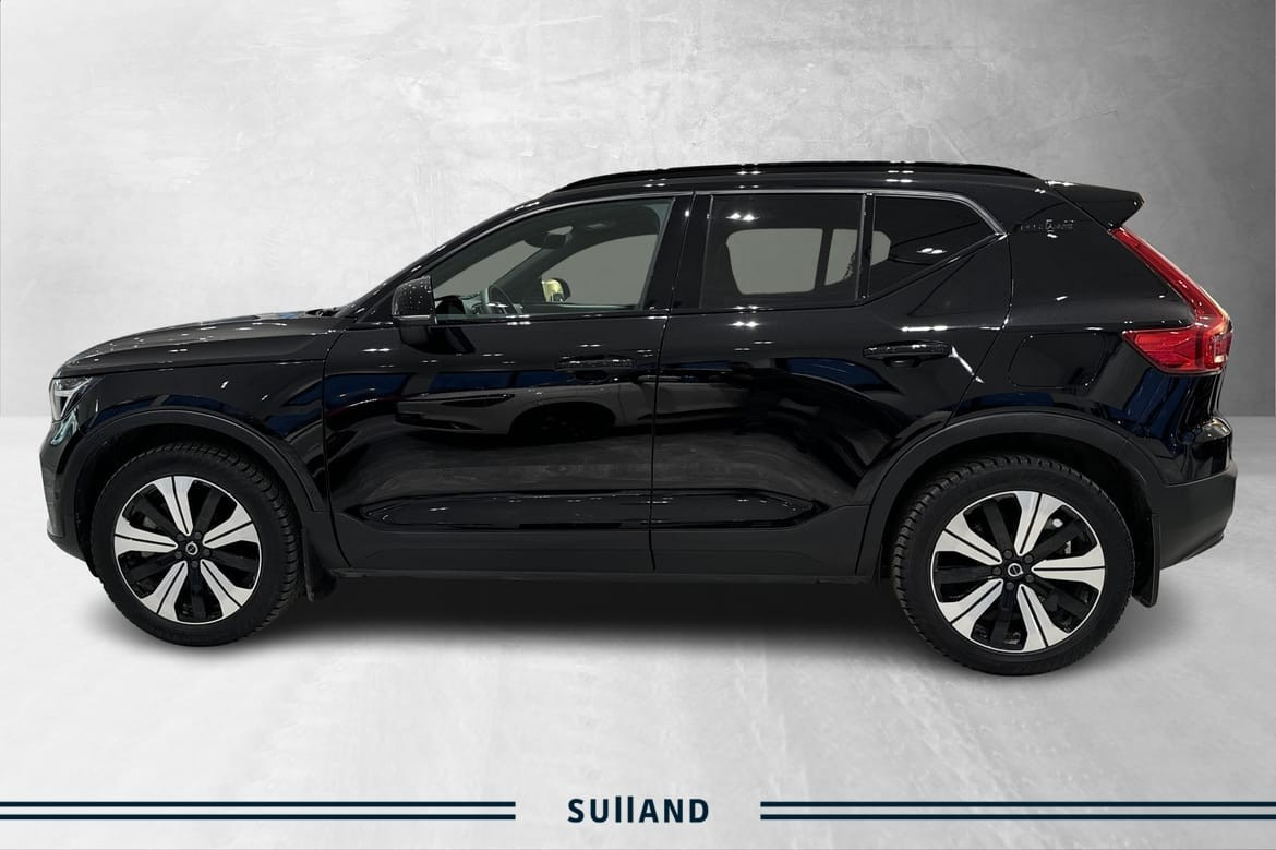 Volvo XC40 408 hk Recharge AWD, Ultimate, Panorama, Hengerfeste 2