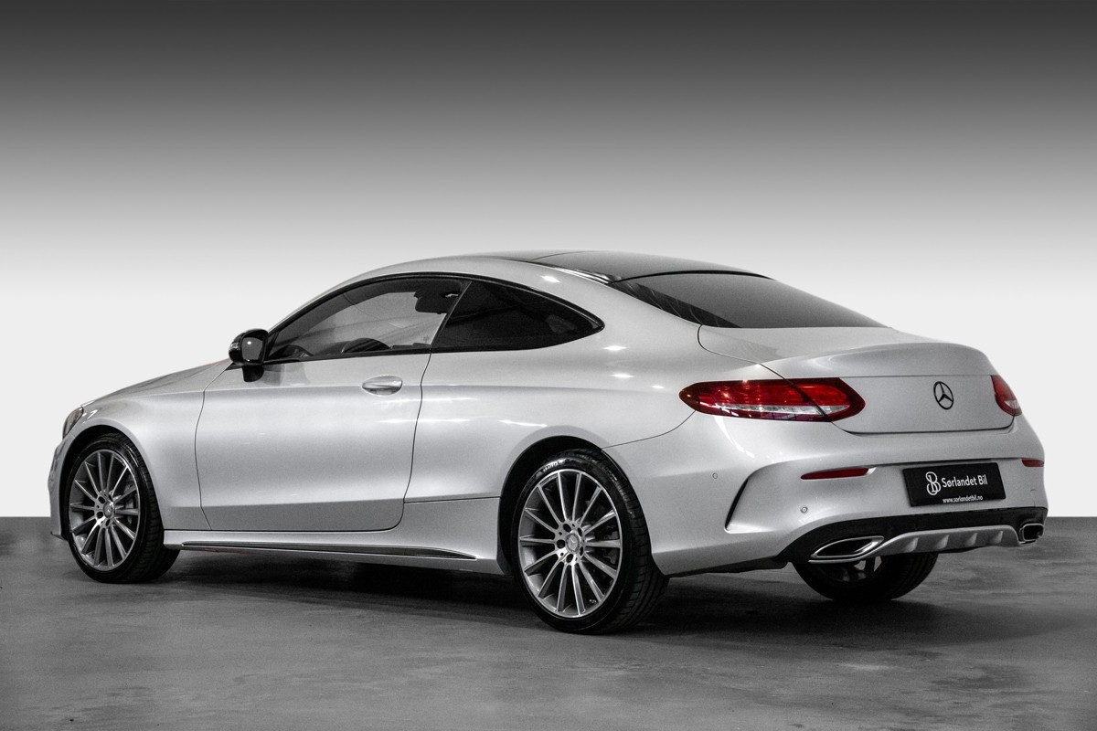 Mercedes-Benz C-Klasse 180 AUT COUPE / AMG / PANORAMA / SKINN / NY SERVICE! 3