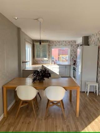 Stue/kjøkken 31 kvm Galleribilde