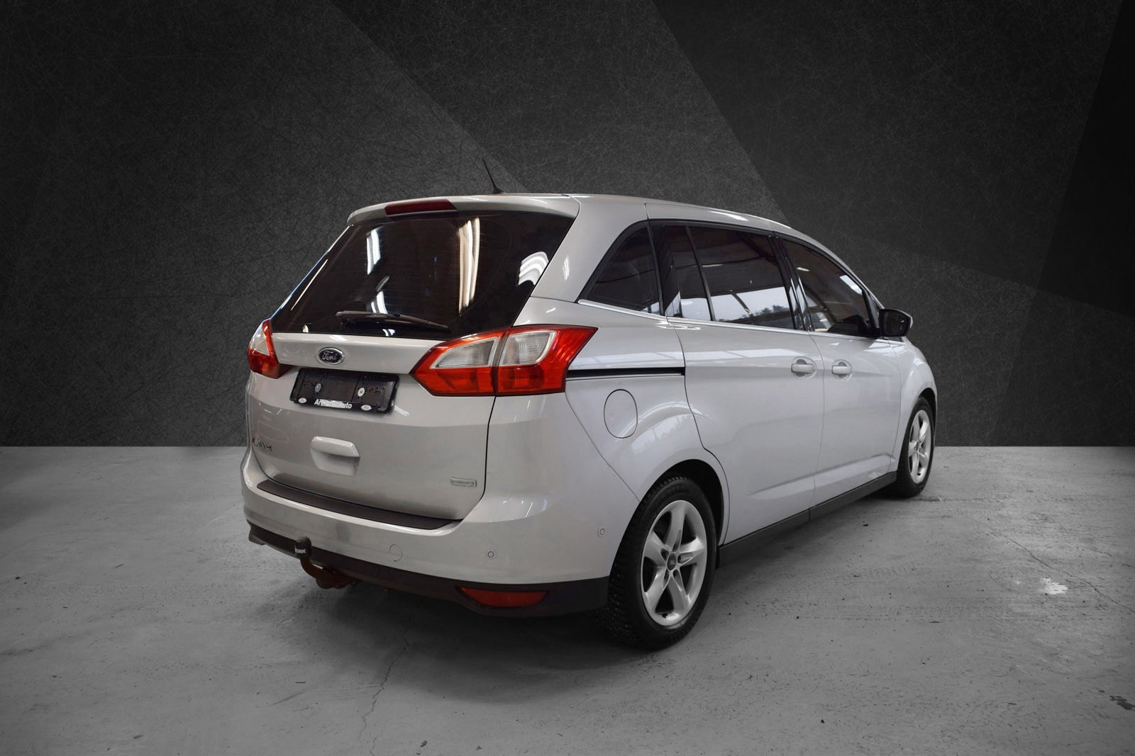 Ford Grand C-MAX 1,0 125HK Titanium H.feste/7.seter/Xenon/BT/PDC/DAB++ 3