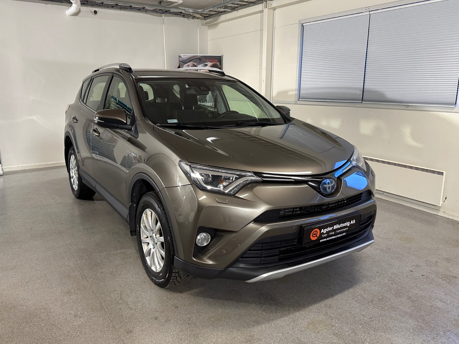 Toyota RAV4 Cruise/Ryggekamera/Keyless/Komplett historikk/Velholdt! 2
